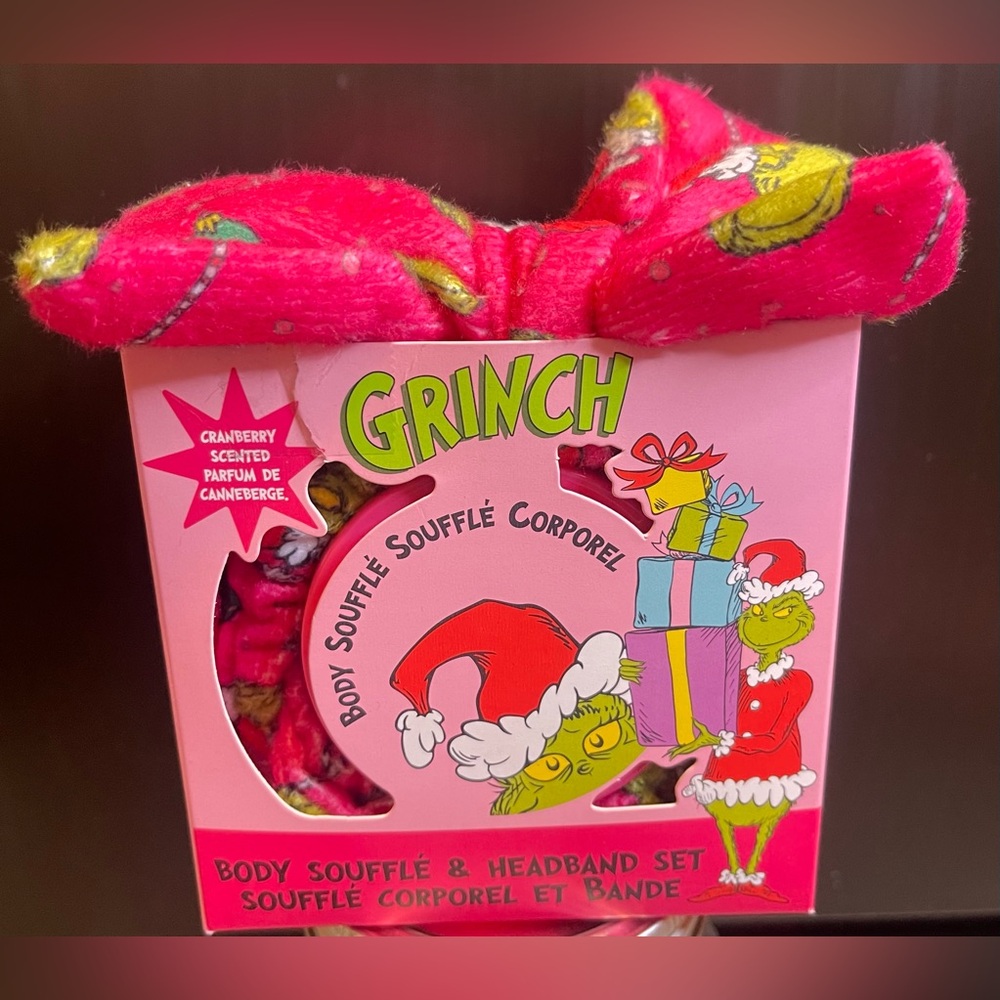 Grinch Headband with body scrub and body scrub cubes